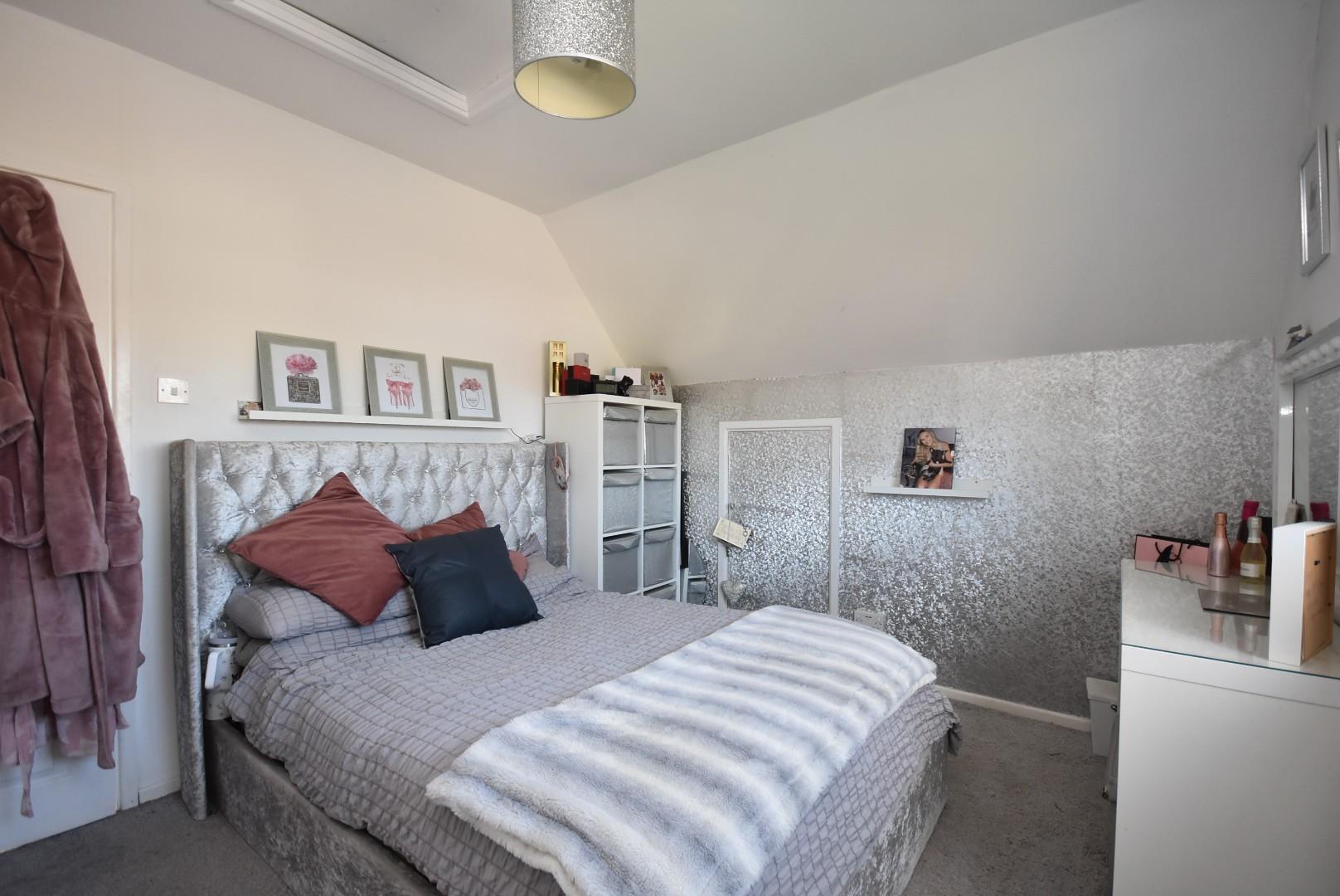 12 Stradling Close, Sully, CF64 5HU